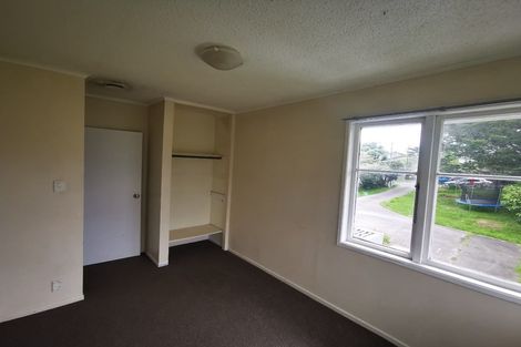 Photo of property in 3 Longburn Road, Henderson, Auckland, 0610