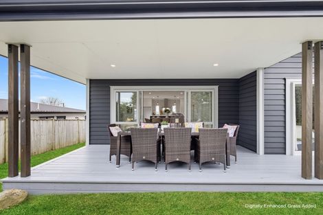 Photo of property in 24 Hitchen Road, Pokeno, 2402