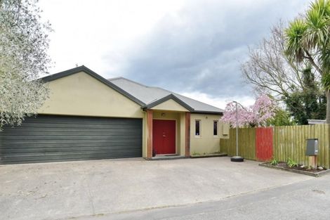 Photo of property in 7 Raymond Orr Meadows, Rangiora, 7400