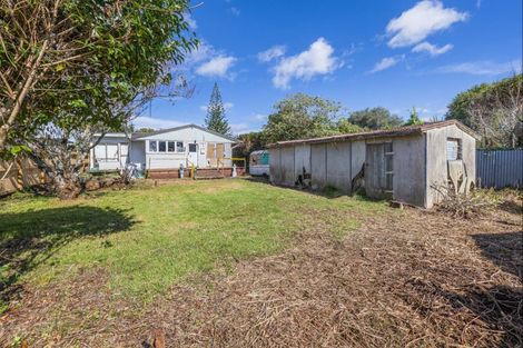 Photo of property in 9 Muir Avenue, Mangere Bridge, Auckland, 2022
