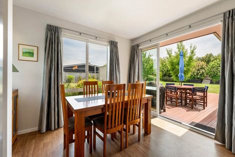 Photo of property in 9 Crawford Close, Amberley, 7410