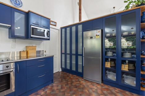 Photo of property in 19 Gibbs Place, Kinloch, Taupo, 3377