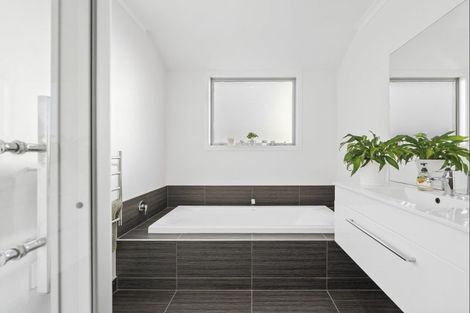 Photo of property in 39 Nichol Street, Lake Hawea, Wanaka, 9382