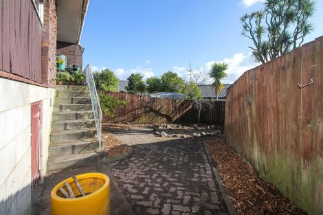Photo of property in 5/38 Kirrie Avenue, Te Atatu South, Auckland, 0610