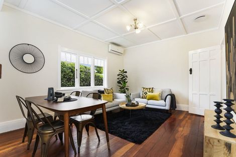 Photo of property in 32 Claude Street, Fairfield, Hamilton, 3214