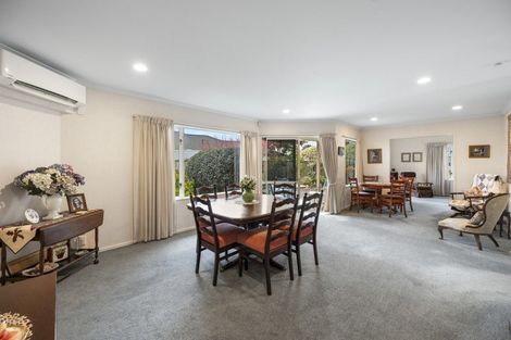 Photo of property in 14 Flemington Place, Taradale, Napier, 4112