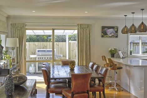 Photo of property in 4 Gertrude Street, Carterton, 5713