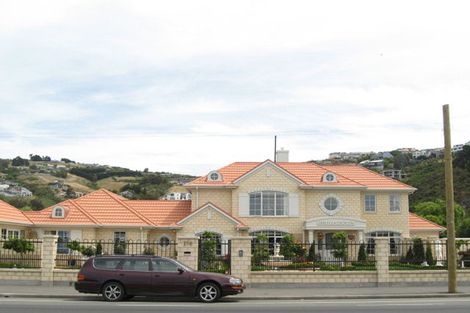 Photo of property in 158 Main Road, Redcliffs, Christchurch, 8081