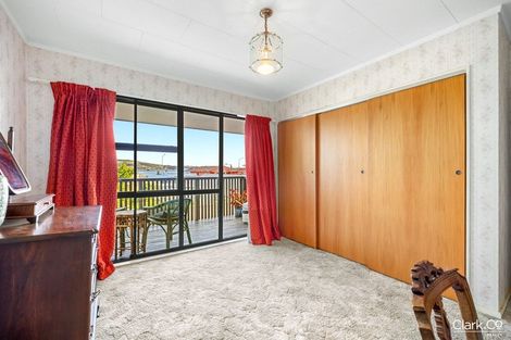 Photo of property in 8/24 Acheron Road, Paremata, Porirua, 5026