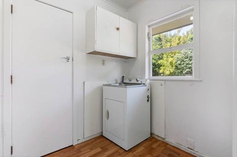 Photo of property in 48 Bruce Road, Glenfield, Auckland, 0629