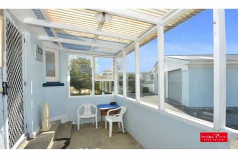 Photo of property in 129 Onerahi Road, Onerahi, Whangarei, 0110