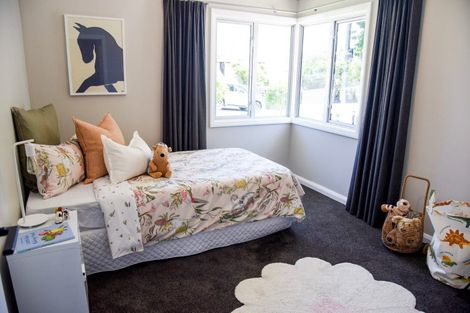 Photo of property in 5 Barton Street, Strandon, New Plymouth, 4312