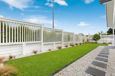 Photo of property in 1/11 Harrington Avenue, Pukekohe, 2120