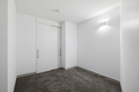 Photo of property in Gerondis Bldg Apartments, 201/60 Willis Street, Wellington Central, Wellington, 6011