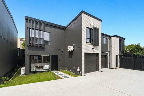 Photo of property in 18b Sunnyhill Crescent, Sunnyhills, Auckland, 2010