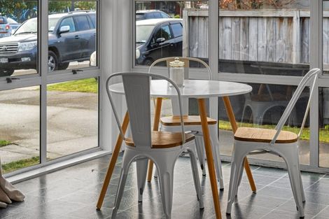 Photo of property in 12 Campbell Street, Leamington, Cambridge, 3432