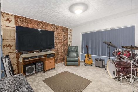 Photo of property in 11 Kotipu Place, Pukerua Bay, 5026