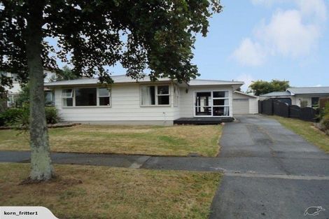 Photo of property in 18 Motuoapa Place, Kelvin Grove, Palmerston North, 4414