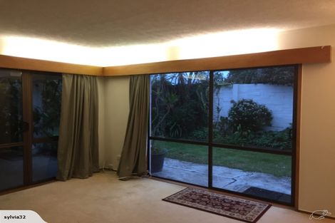 Photo of property in 13 Antilla Place, Half Moon Bay, Auckland, 2012