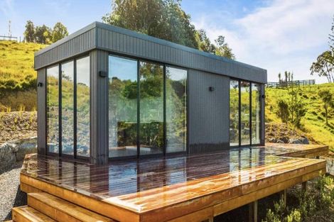 Photo of property in 13 Piwaiwaka Way, Tutukaka, Whangarei, 0173