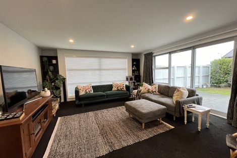 Photo of property in 16 Radcot Drive, Rolleston, 7615