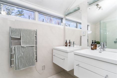 Photo of property in 27 Halton Street, Strowan, Christchurch, 8052