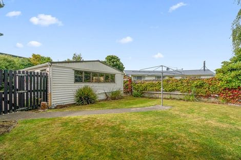 Photo of property in 2 Ballantrae Street, Wallacetown, 9816