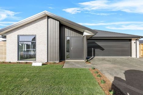 Photo of property in 16 Eccles Place, Halswell, Christchurch, 8025