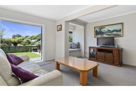 Photo of property in 12 Danbury Drive, Torbay, Auckland, 0630