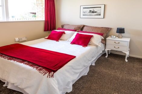 Photo of property in 1/236 Pakuranga Road, Pakuranga Heights, Auckland, 2010