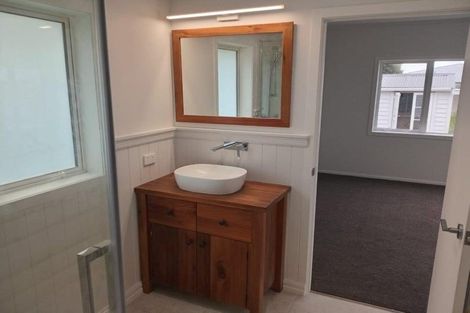 Photo of property in 204b The Terrace, Thames, 3500