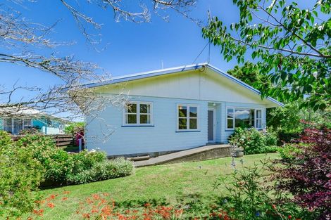 Photo of property in 2 Sunshine Avenue, Paraparaumu, 5032