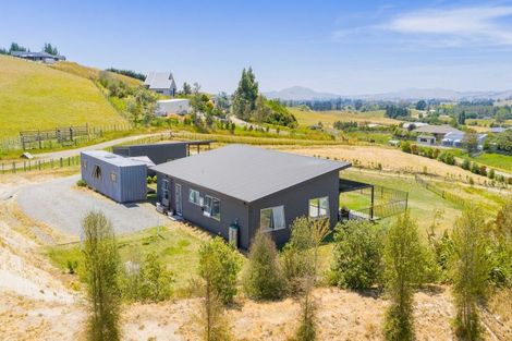 Photo of property in 1 Country Lane, Waipawa, 4210
