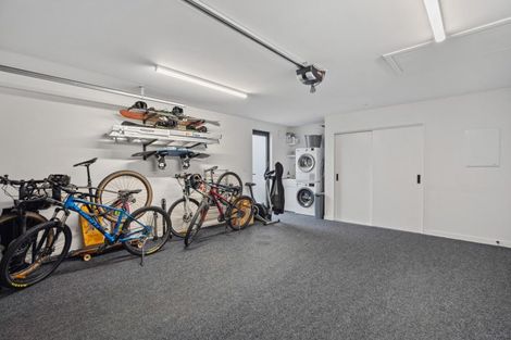 Photo of property in 2 Mcneil Crescent, Wanaka, 9305