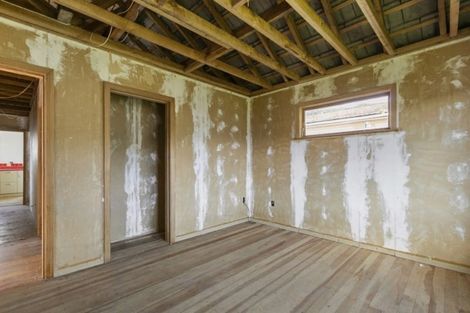 Photo of property in 5 Ngaio Street, Wainuiomata, Lower Hutt, 5014