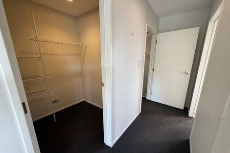 Photo of property in 18 Harrowglen Drive, Northcross, Auckland, 0632