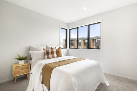 Photo of property in 118 Te Oneroa Way, Long Bay, Auckland, 0630