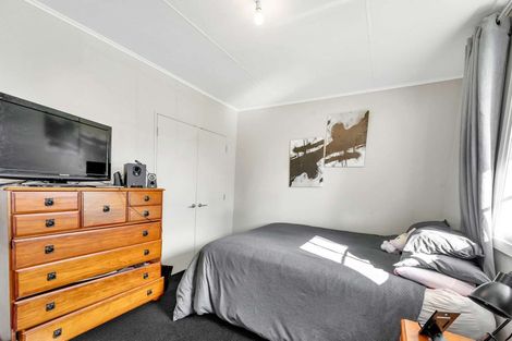 Photo of property in 1 D'arcy Place, Taradale, Napier, 4112