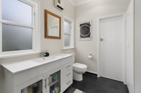 Photo of property in 240 Waughs Road, Bunnythorpe, Feilding, 4775