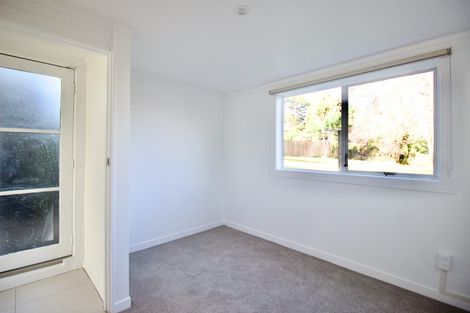 Photo of property in 202 Manuka Road, Bayview, Auckland, 0629