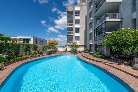 Photo of property in 4/6a The Promenade, Takapuna, Auckland, 0622