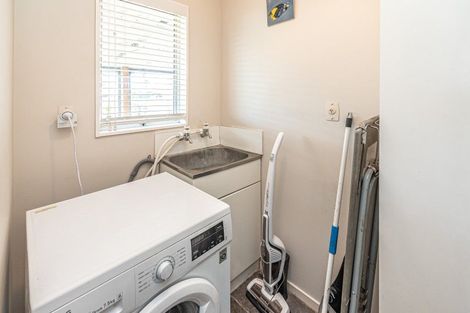 Photo of property in 1a Mosston Road, Castlecliff, Whanganui, 4501