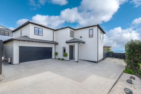 Photo of property in 2/152 Clovelly Road, Bucklands Beach, Auckland, 2012