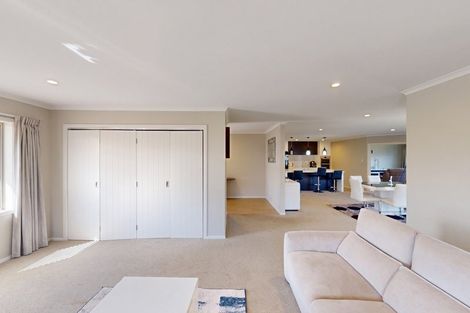 Photo of property in 3 Mahi Grove, Maewa, Feilding, 4702