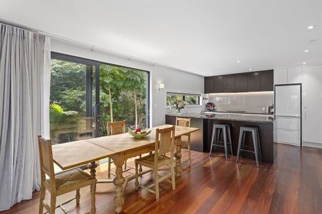 Photo of property in 39a Regent Street, Devonport, Auckland, 0624