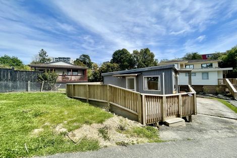 Photo of property in 14 Panzic Place, Glen Eden, Auckland, 0602