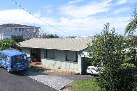 Photo of property in 70 Hinewa Road, Otumoetai, Tauranga, 3110