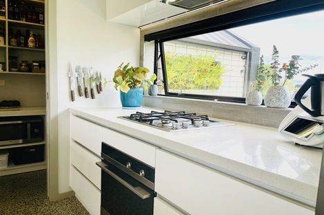 Photo of property in 16 Kaniera Terrace, Cambridge, 3434