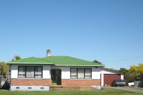 Photo of property in 141 Grimseys Road, Redwood, Christchurch, 8051