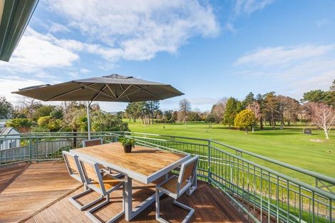 Photo of property in 22 Opawa Place, Terrace End, Palmerston North, 4410